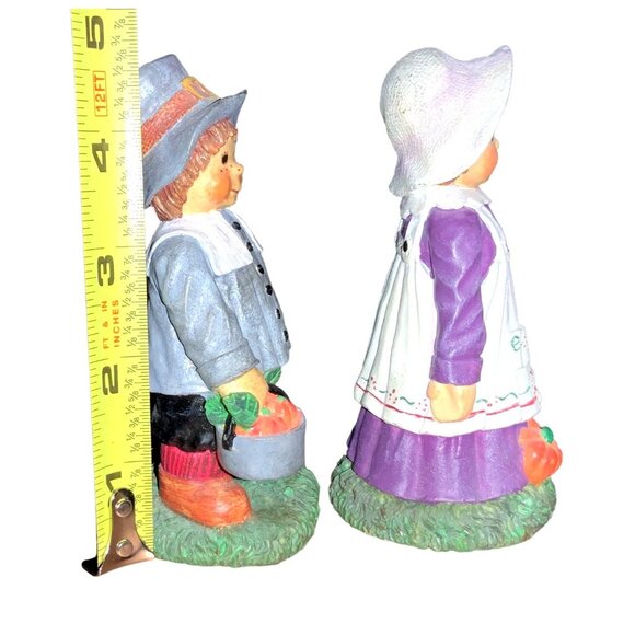 Thanksgiving Pilgrim Boy & Girl Figurine Set - Hand-Painted Resin Decor - Picture 9 of 9